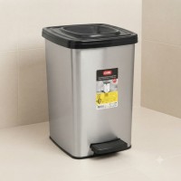 سطل دعسة سلفر 15لتر OZER S112