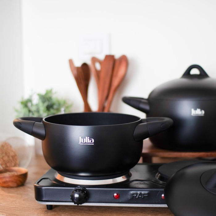 طنجرة 20سم julia black tec  ju11263368