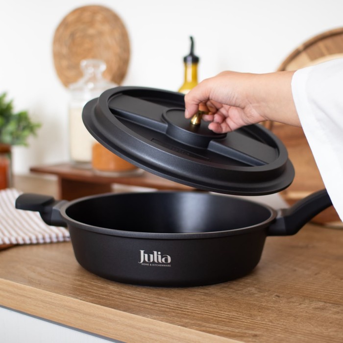 مقلى سكب 28سم JULIA CAST TEC  JU4107